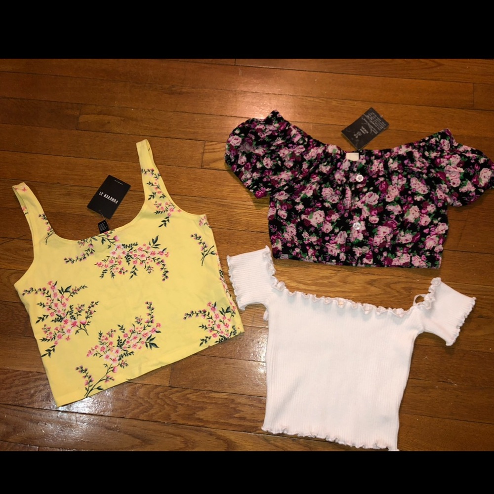 Crop top bundle 🌸